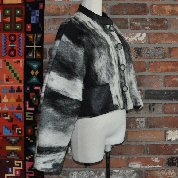 Caty Lesca Paris Black & White Marble Look Boiled Wool Blend Cropped Jacket Coat - Picture 2 of 6